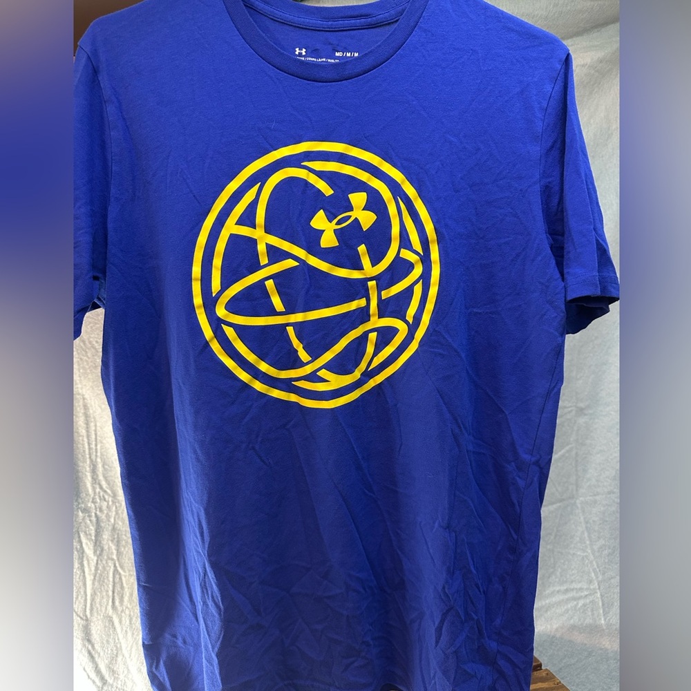 Men’s UA t-shirt